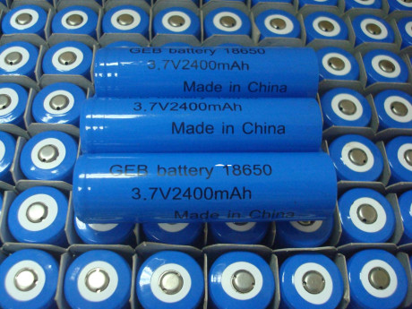 Li-ion-Battery-18650-Rechargeable-Lithium-Battery