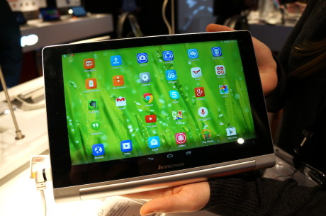 Nu har Lenovos Android baserede Yoga-tablet fået en Full HD-skærm med 1920 x 1200 pixel opløsning.