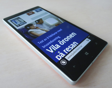 Nokia-Lumia-930-LB