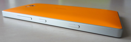 Nokia-Lumia-930-side