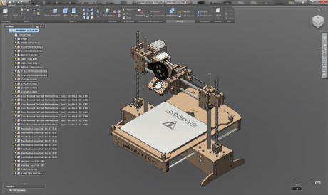 RepRap er en open source 3D-printer, som mange af hobby-3D-printerne er baseret på. For at gøre konstruktionen så billig som muligt skal man selv printe plasticdelene til printeren!