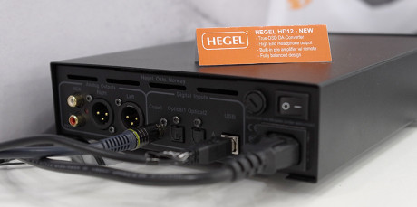 Hegel-HD12-bak