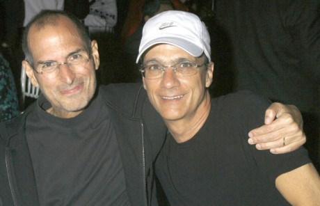 Jimmy Iovine med Steve Jobs.