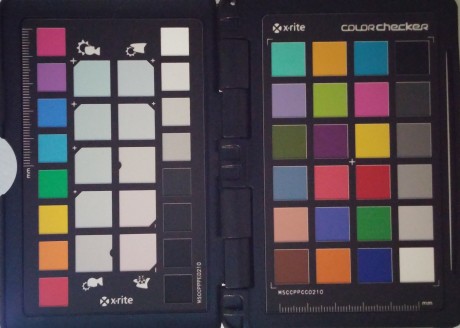 LG-G3-colorchecker-low-light