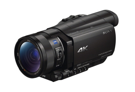 Sony_FDR-AX100E_skrått_h_lukket