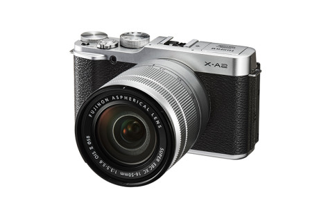 FUJI_X-A2_Front_Right_Silver16-50mm
