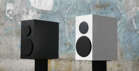 Otte brandgode højttalere 4 S300-sorthvid