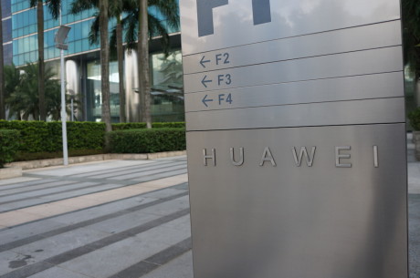 Huawei laver ikke bare mobiltelefoner. Den kinesiske teknologivirksomhed er blandt verdens største leverandører af netværksteknologi til mobiloperatører, herunder danske TDC. Foto: Peter Gotschalk, Lyd & Billede