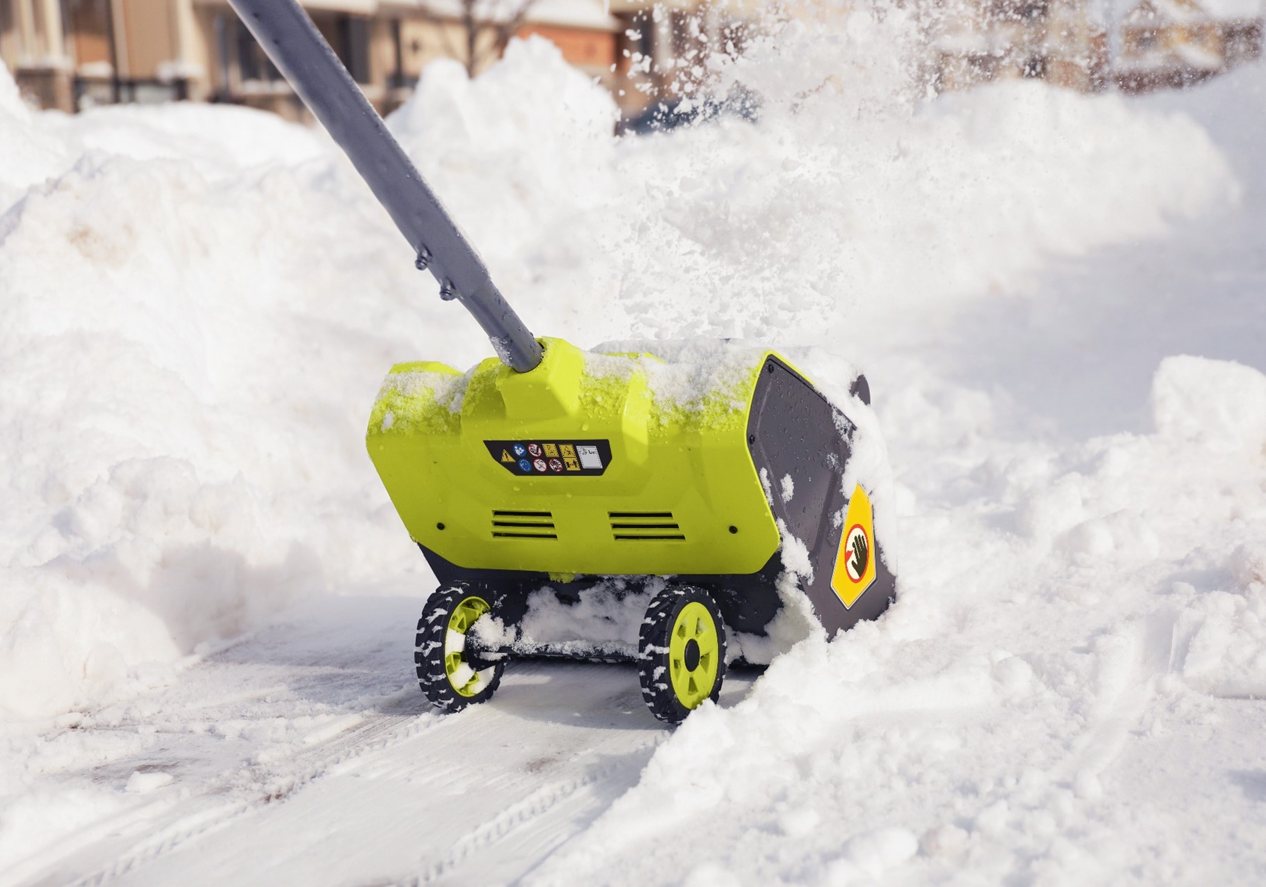 Ryobi Max Power – smidig batteridrevet sneslynge