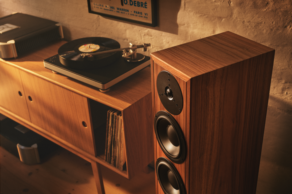 dynaudio heritagecollection contourlegacy 03