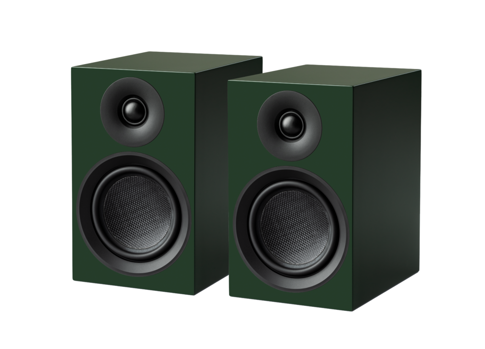 Speaker-Box-5E-Carbon-Pair-Satin-Fir-Green-cutout