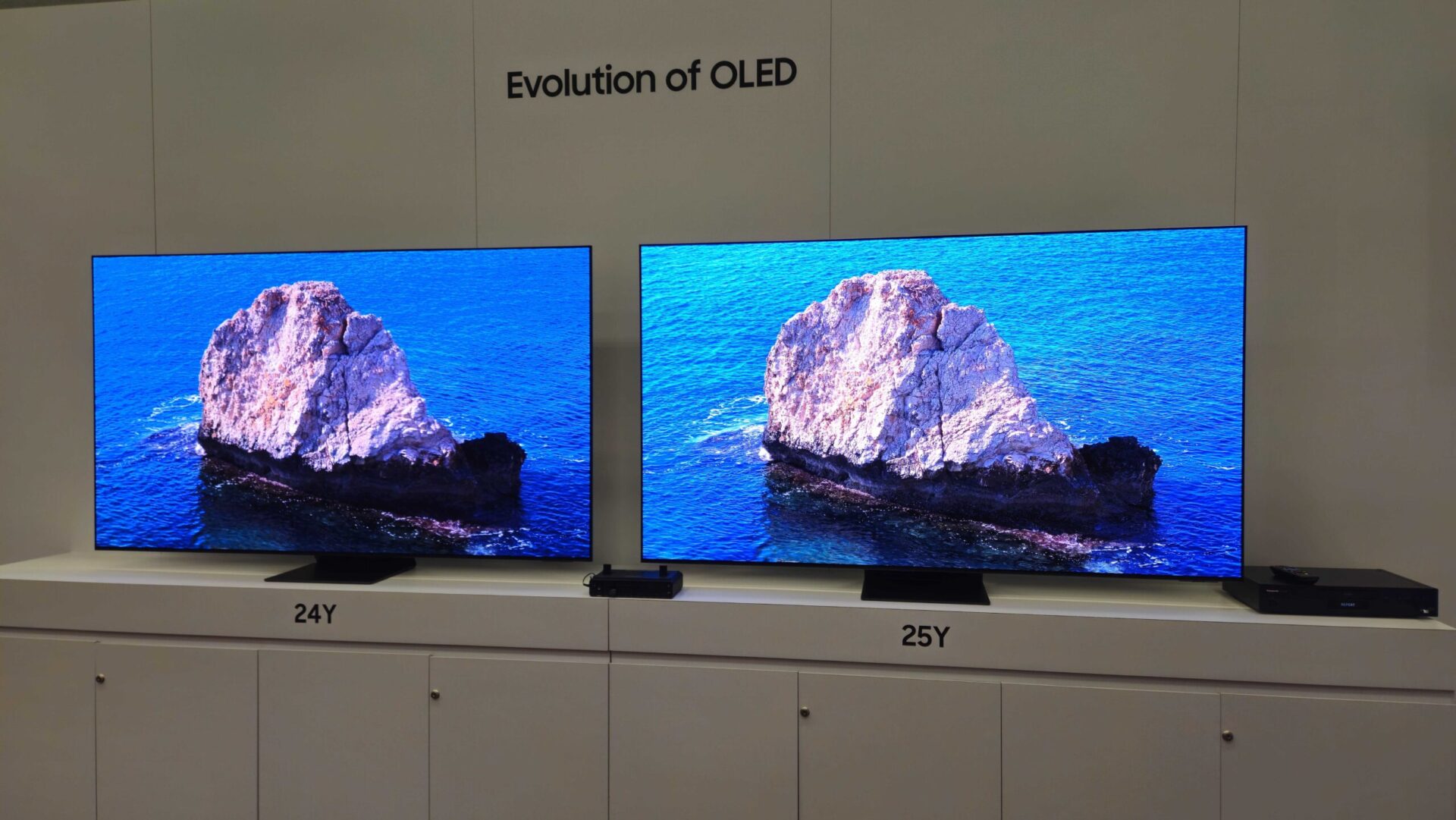 CES 2025: Samsung S95F OLED-TV