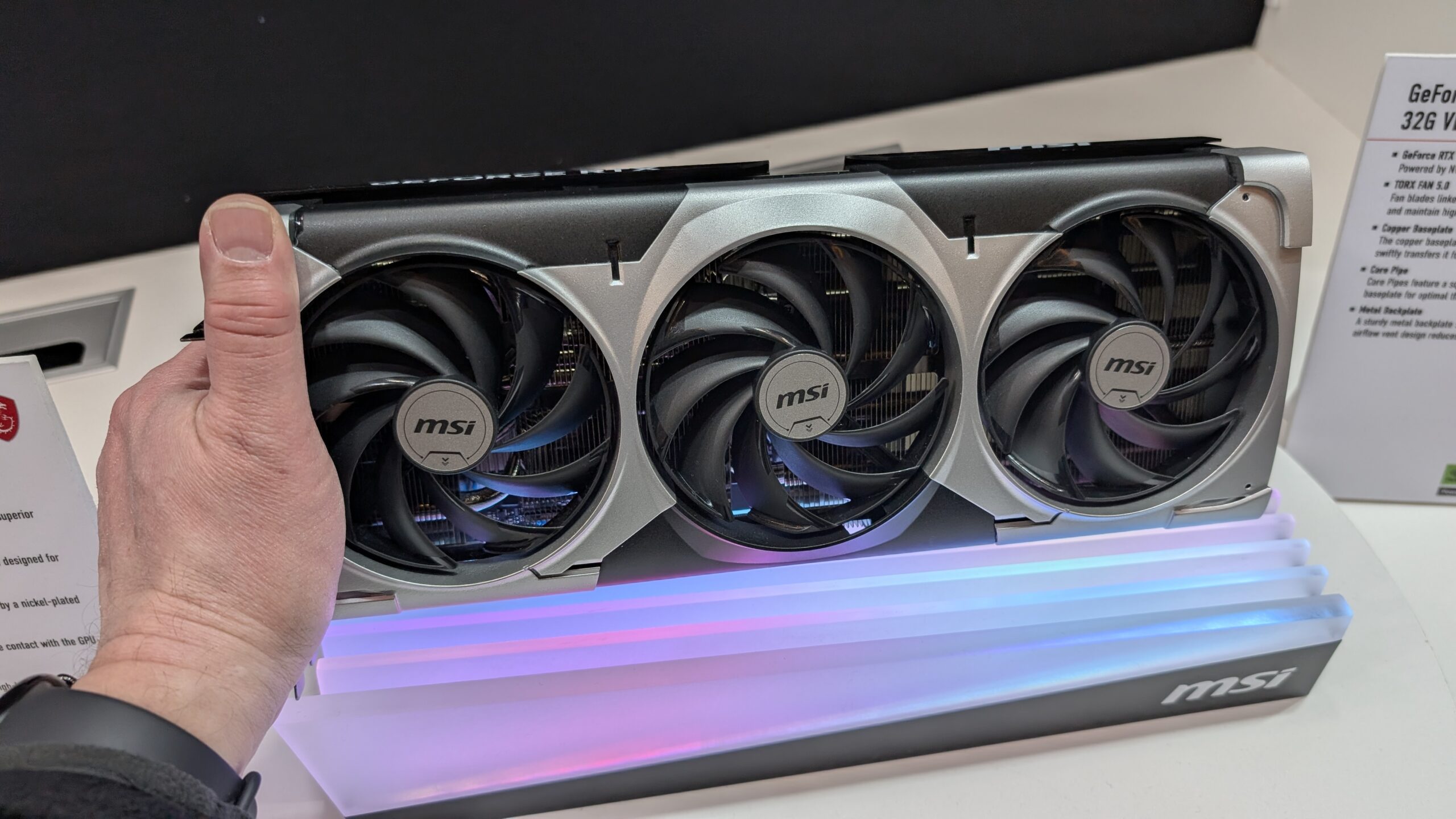 CES 2025: Her er de nye GeForce-PC-ene 1