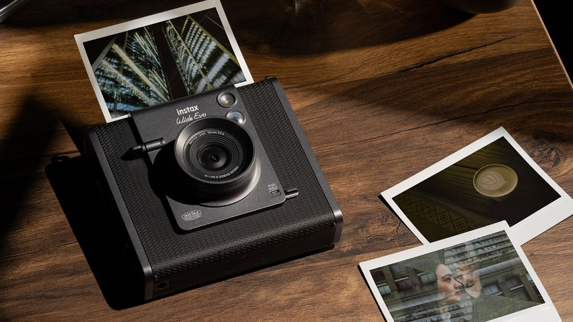 Instax Wide Evo-printer i bredformat