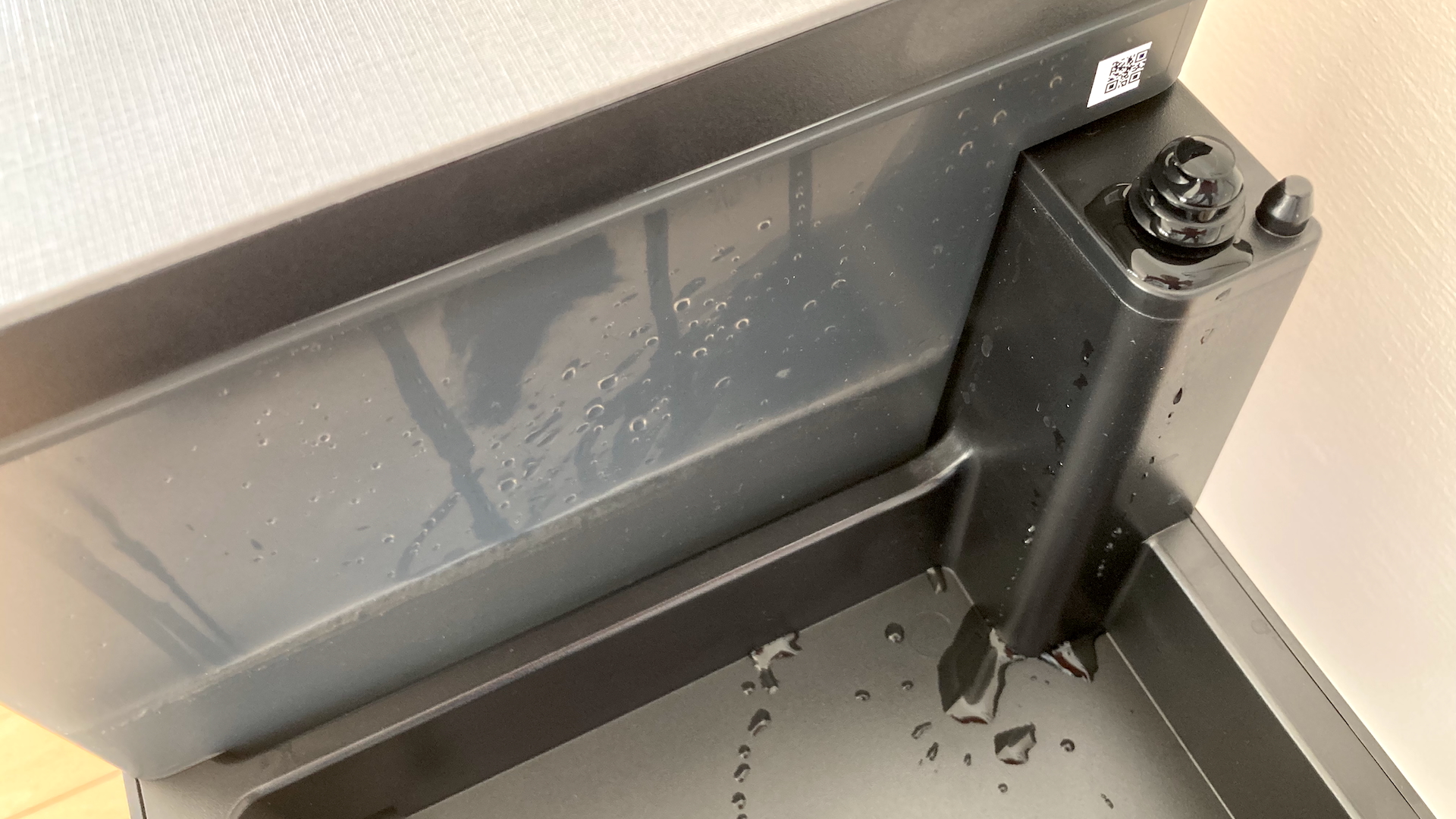 Ecovacs X8 Omni water spill