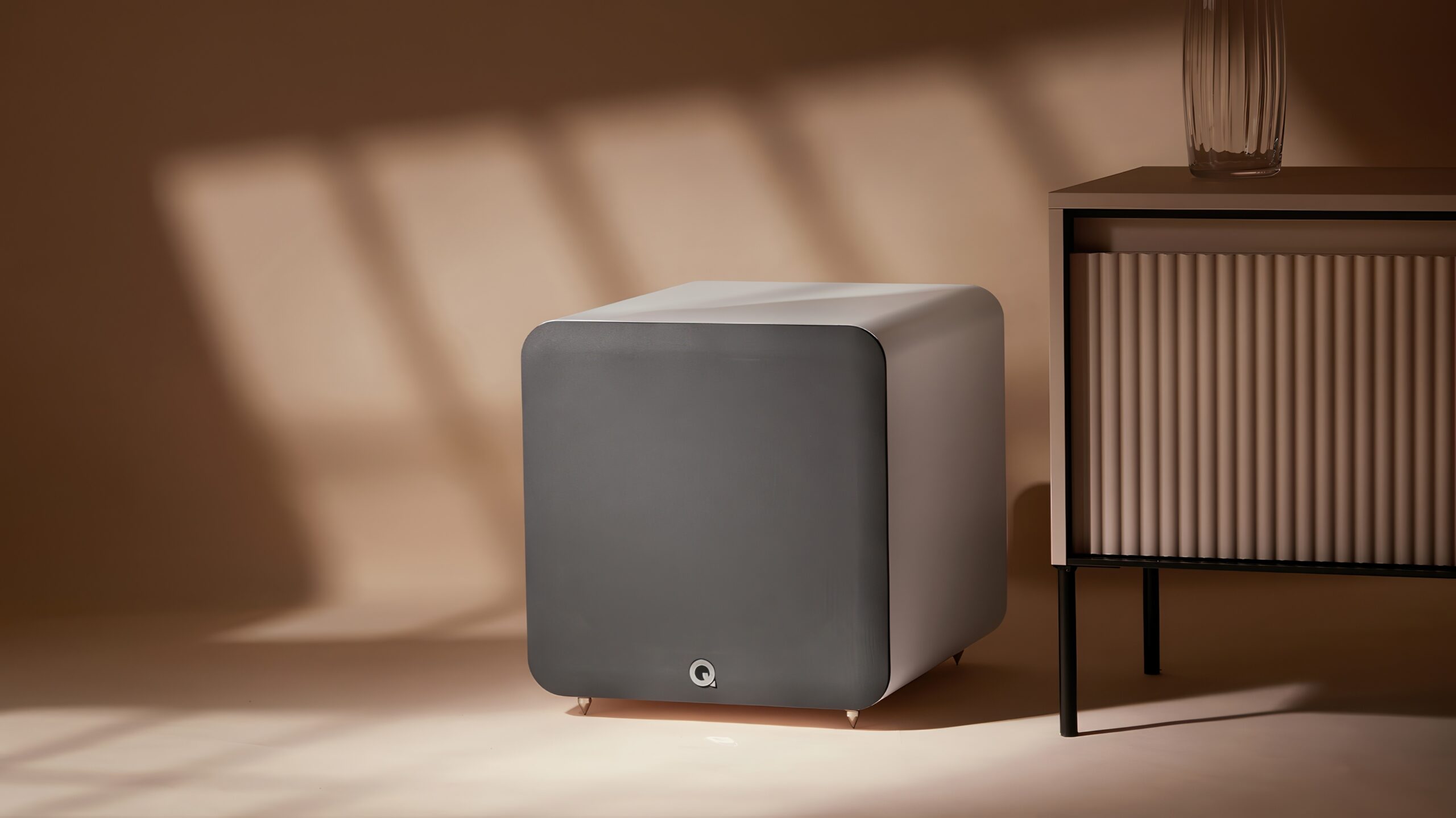 Q acoustics Q SUB Series lifestyle